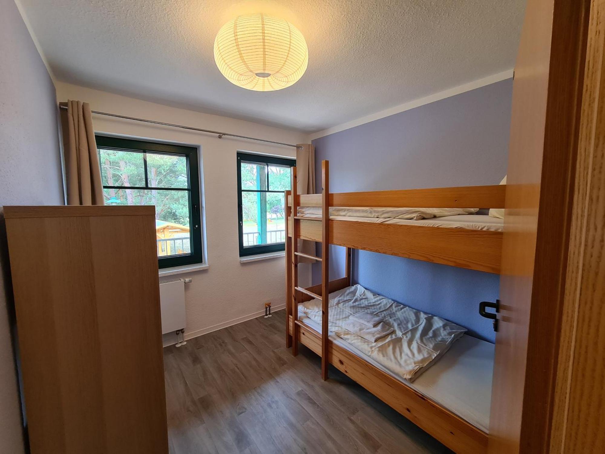 Jugendtours-Feriendorf Ummanz Стая снимка
